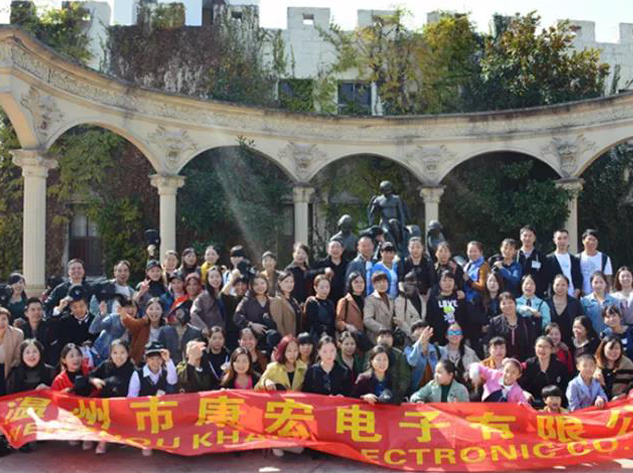 | 橫店游記 | ——不止工作，還有詩(shī)，遠方和狂歡